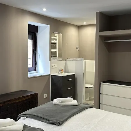 Centro Piso Brother Law Sl クディレロ