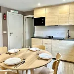 Centro Piso Brother Law Sl * 쿠딜레로